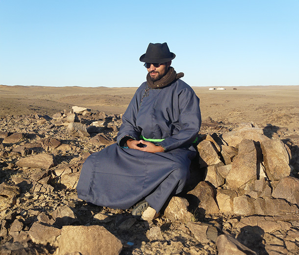 Moment de sérénité au cœur des vastes steppes mongoles